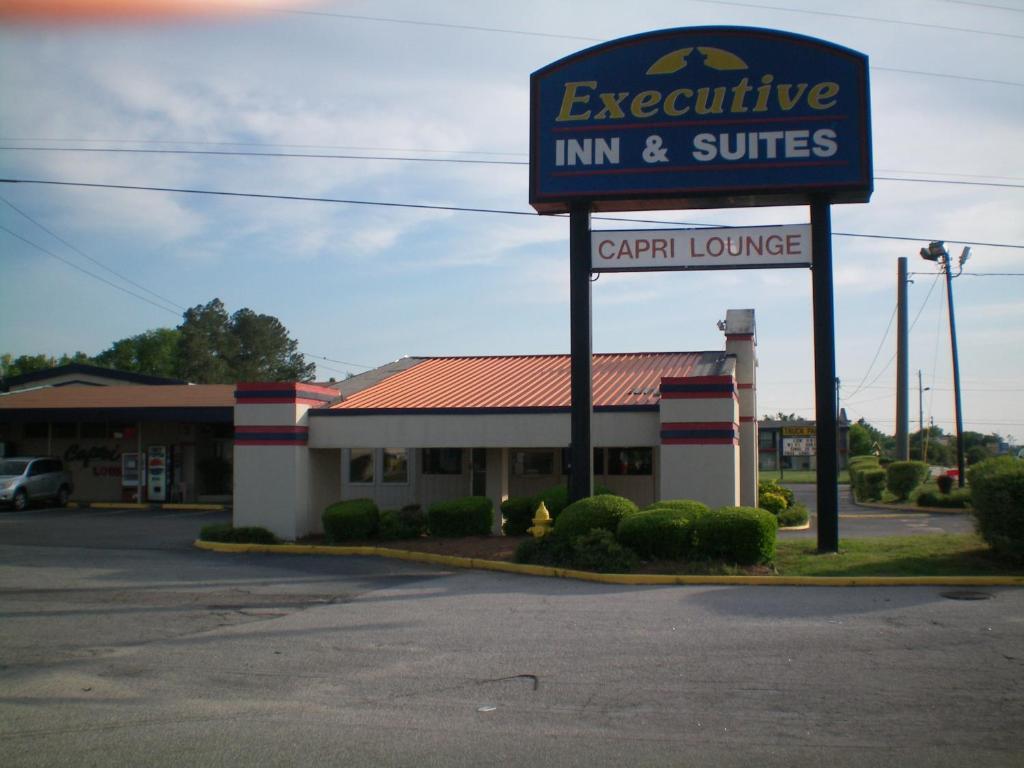 Executive Inn & Suites - Augusta Extérieur photo