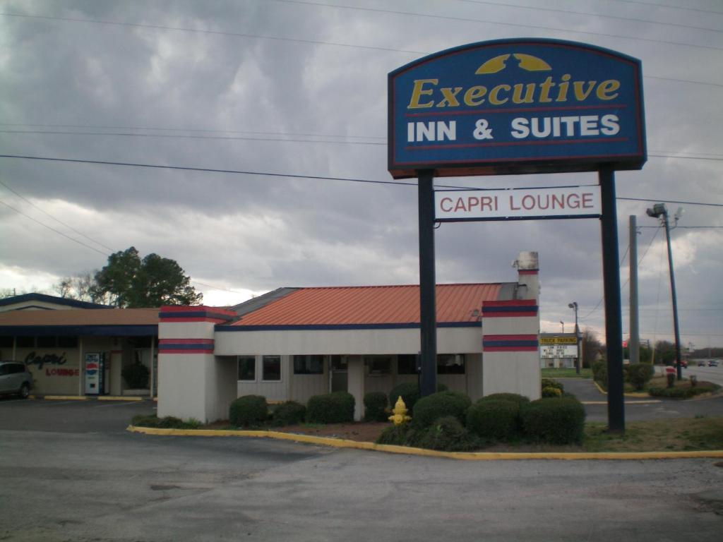 Executive Inn & Suites - Augusta Extérieur photo